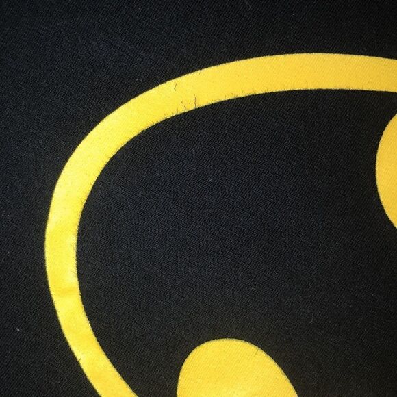 Batman M DC Comics 💯 Cotton Black Yellow Seamless Tee - Picture 6 of 7